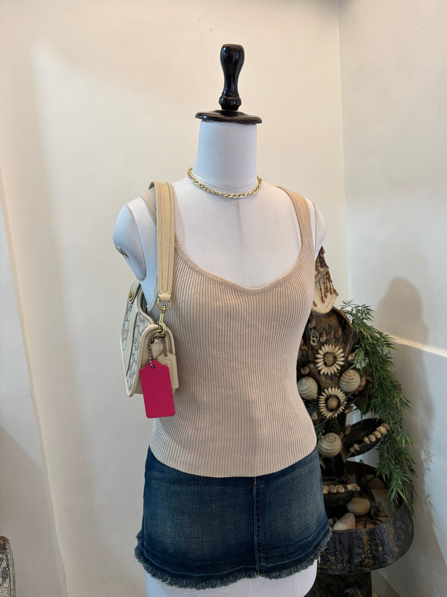 Nude Sweetheart Neck Rib Knit Top
