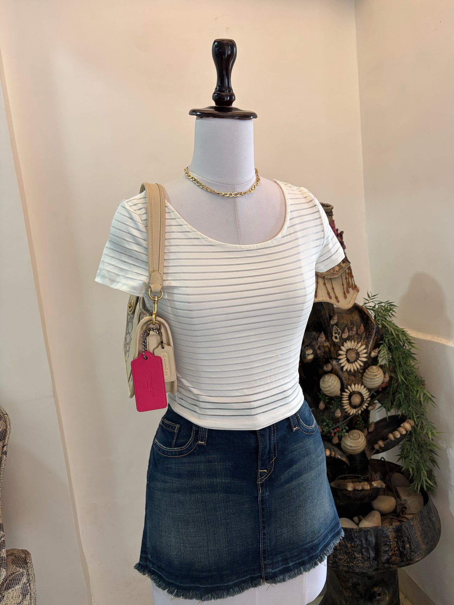 White Round Neck Top
