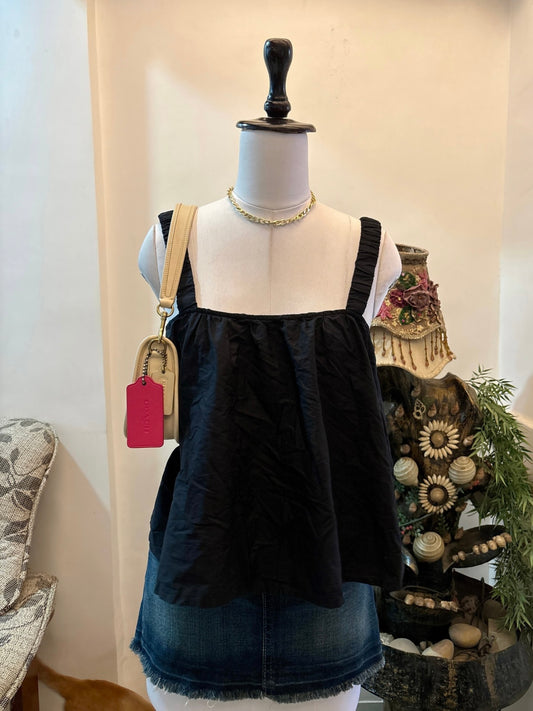 Black Pinteresty Straight Fit Top
