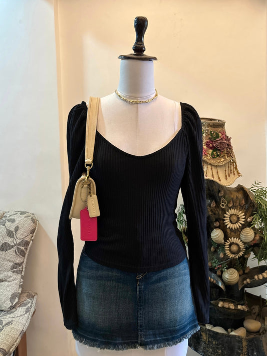 Black Puff Sleeves Top