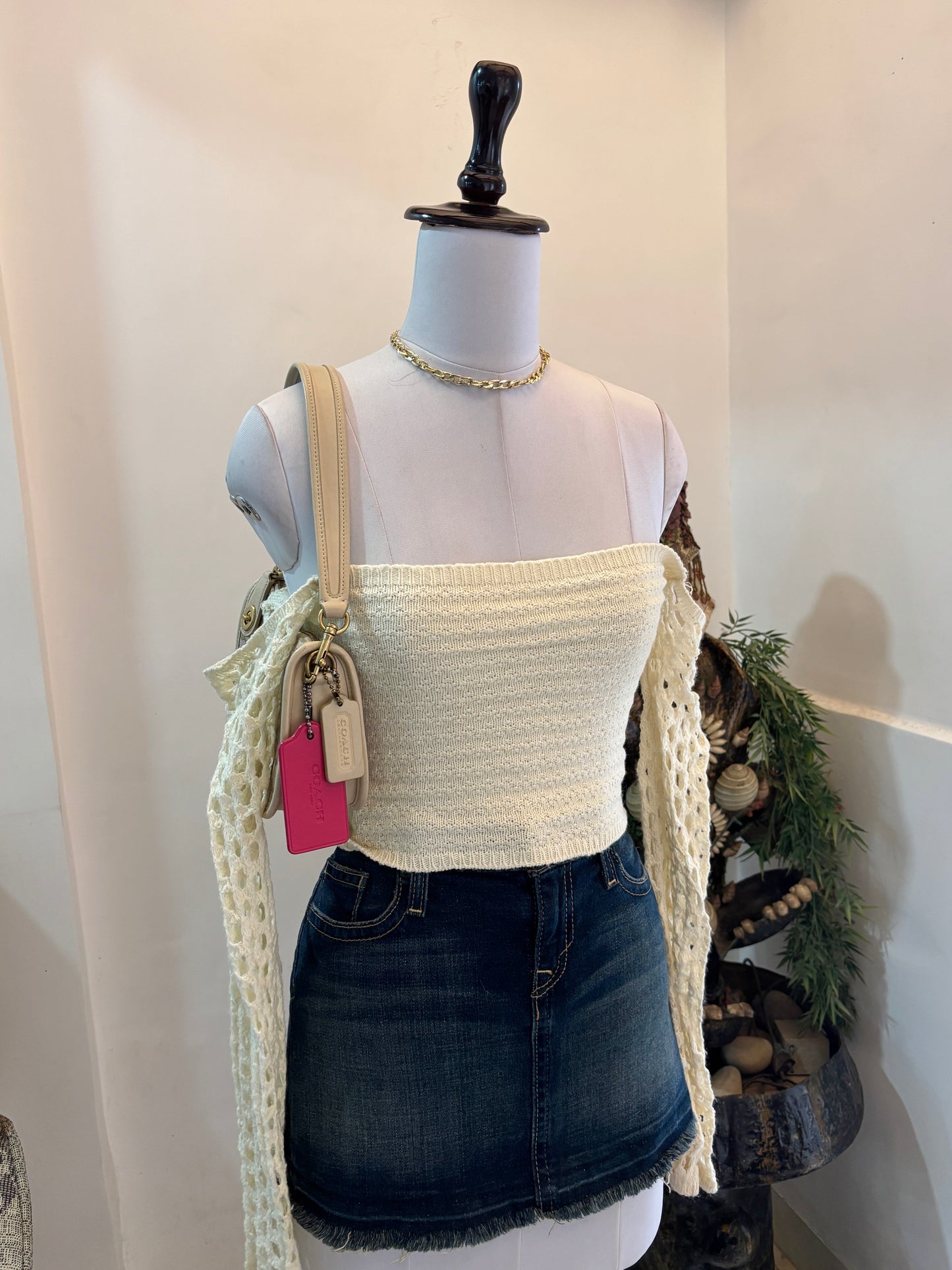 Pretty Off Shoulder Crochet Top
